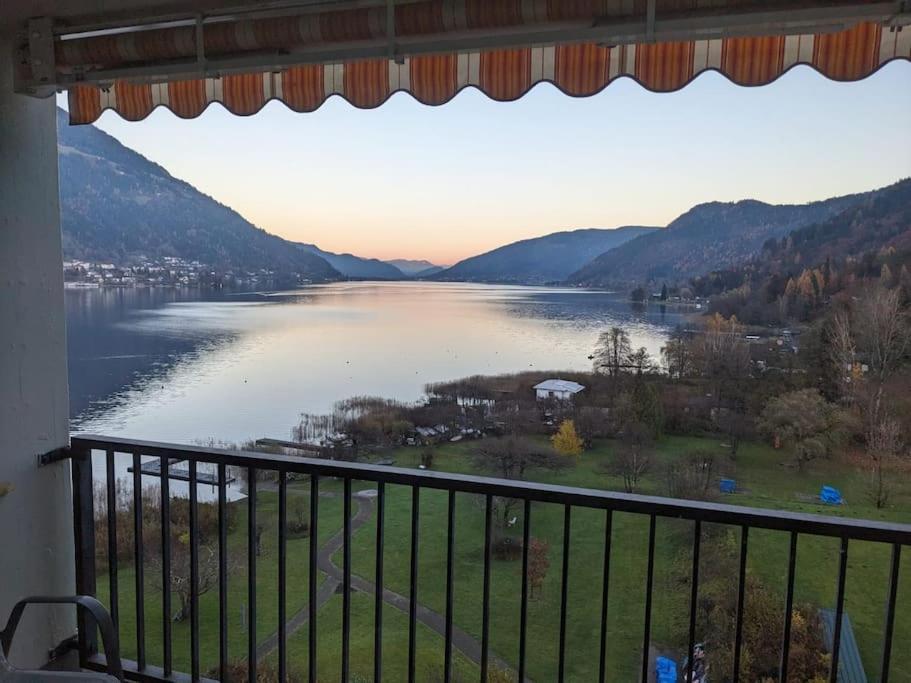 Appartement Mit Seeblick Am Ossiacher See Villach Exterior foto